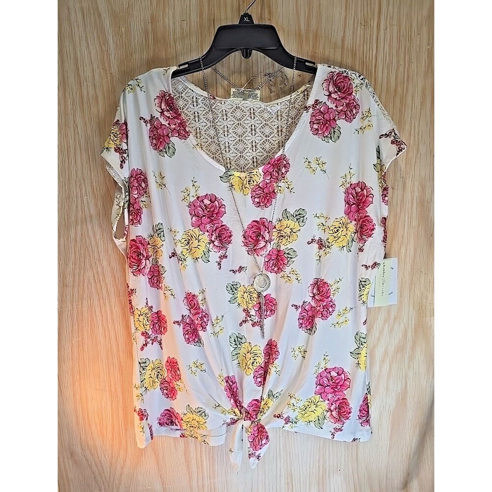 Bobbie Brooks Plus Size Knot-Front Lace-Back Top & Necklace - 2X, Floral